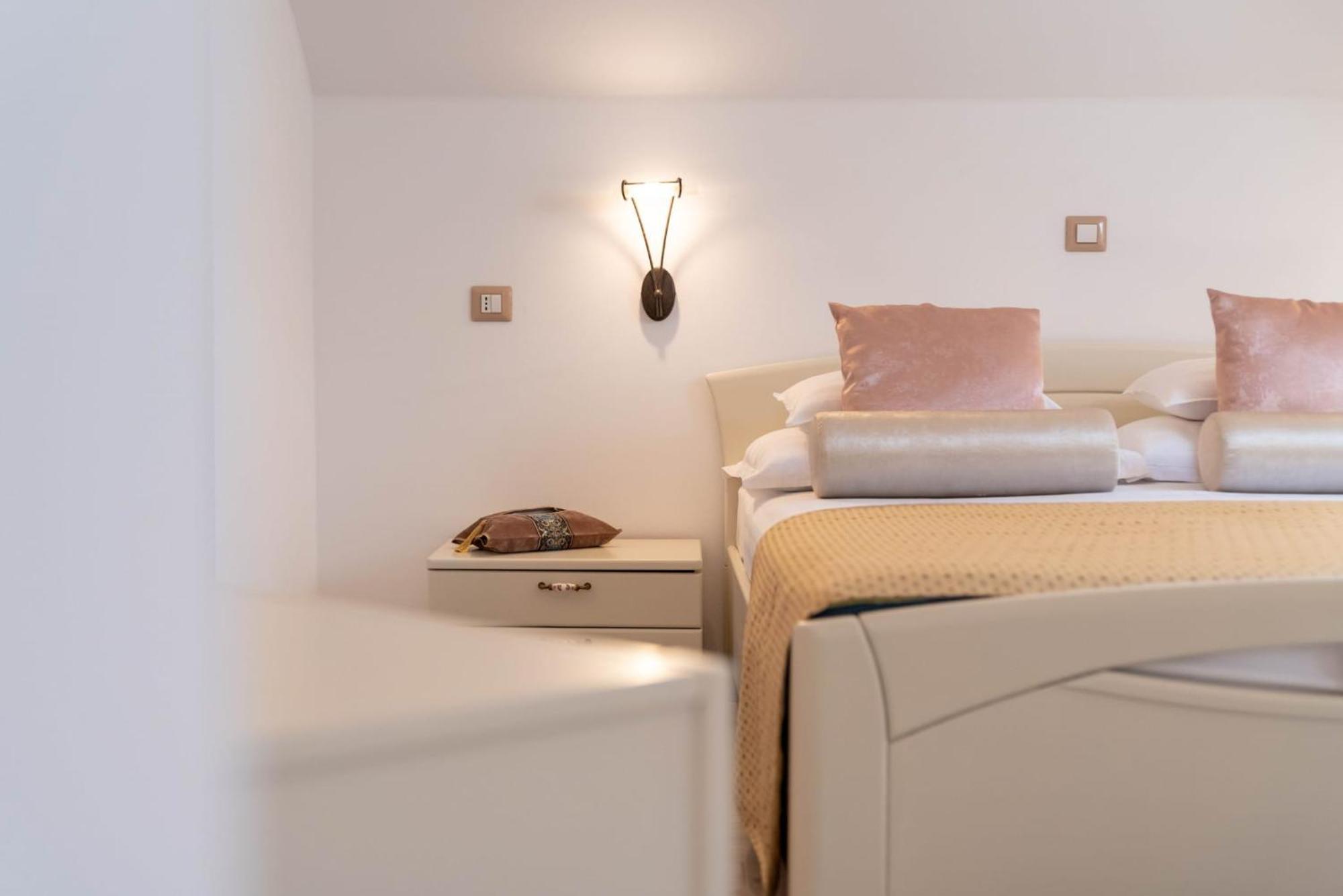 Heritage Hotel Park Hvar Hvar Town Rum bild